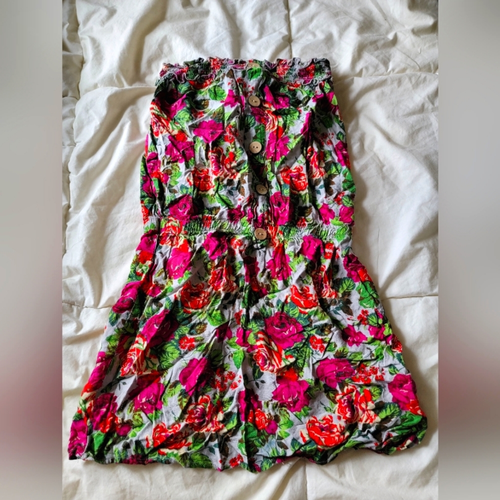 Paper tee floral tube top size M